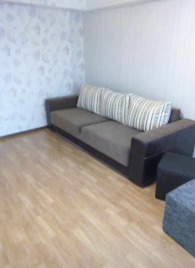 Квартира В Районі Автовокзалу Поряд Обллікарня Rivne Zewnętrze zdjęcie