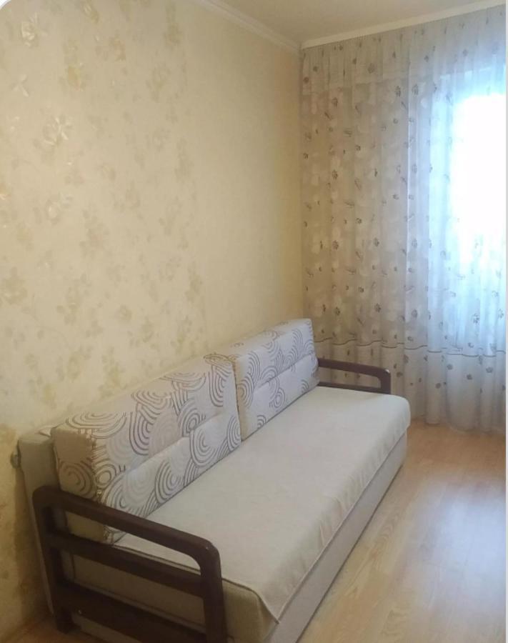 Квартира В Районі Автовокзалу Поряд Обллікарня Rivne Zewnętrze zdjęcie
